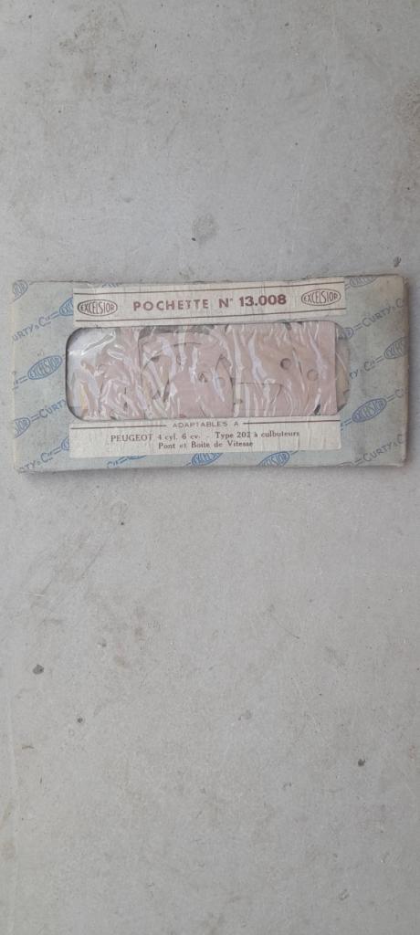 PEUGEOT 202 pochette de joints LesAnciennes.com
