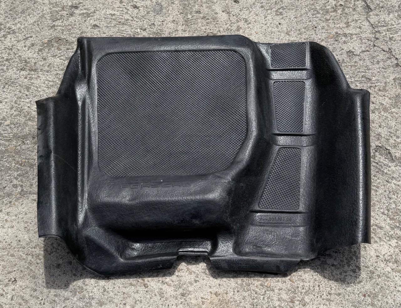 PORSCHE 356 B / C tapis intérieur coffre avant LesAnciennes.com
