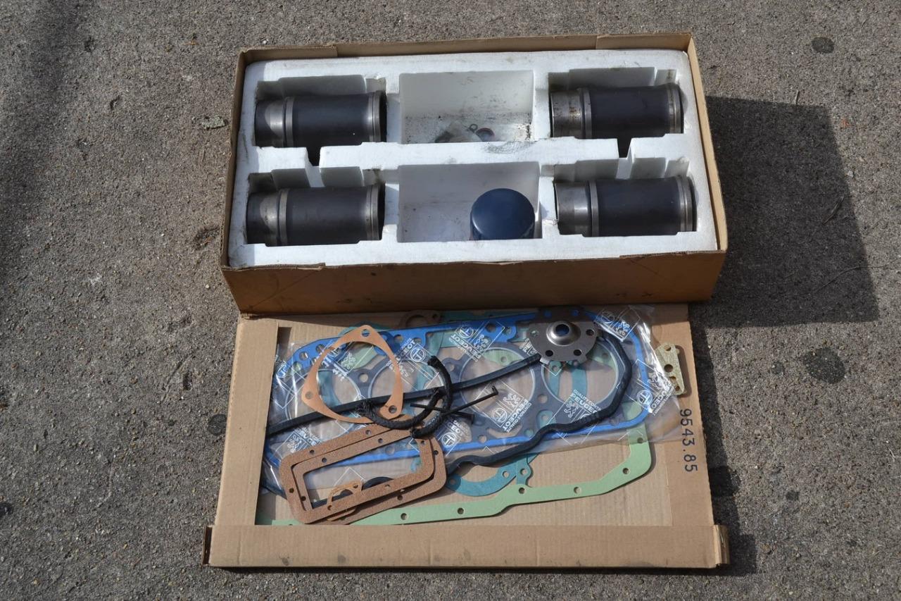 Kit chemises pistons joints PEUGEOT 504 J7 diesel LesAnciennes.com