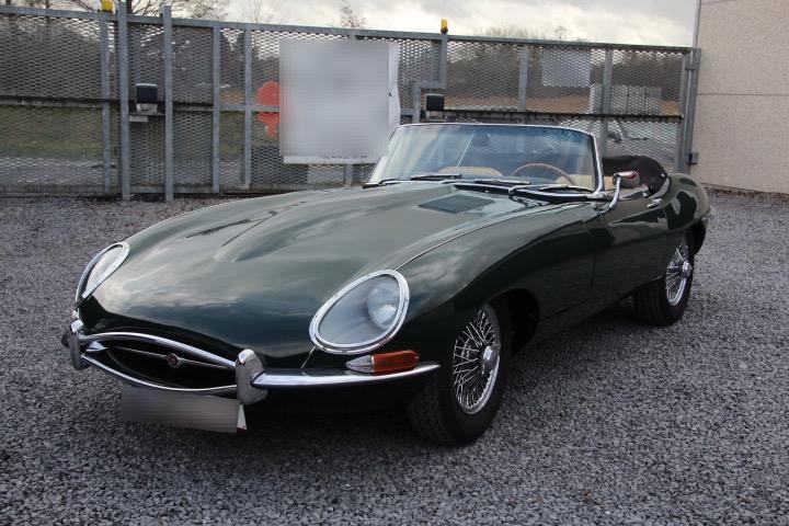 JAGUAR Type E 4.2L S1 Cabriolet - 1967 LesAnciennes.com