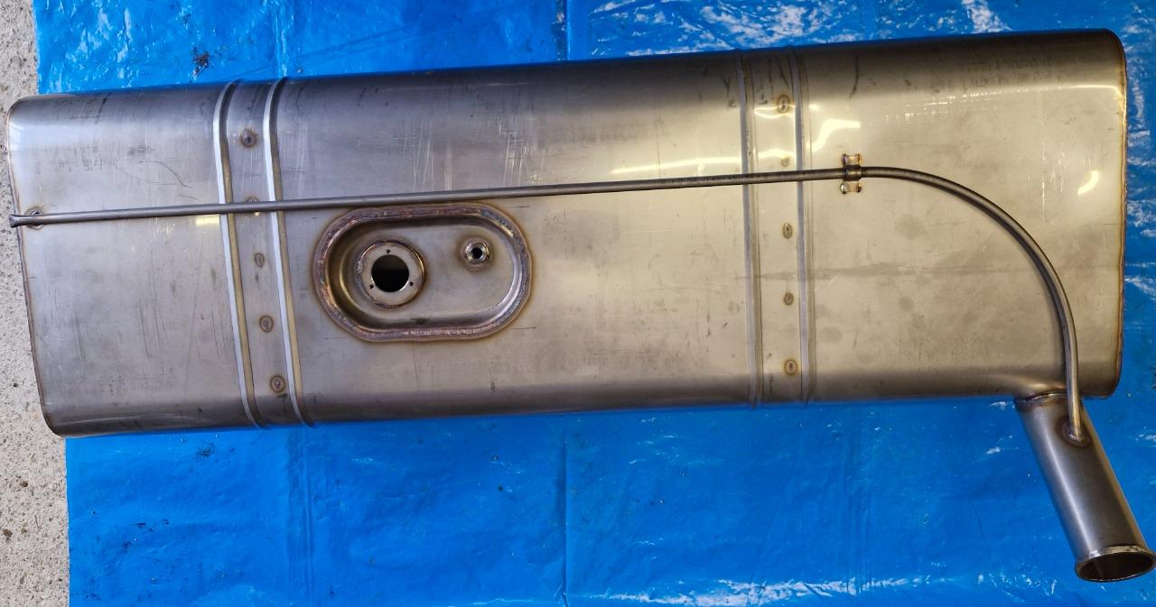 Réservoir CITROEN Traction LesAnciennes.com