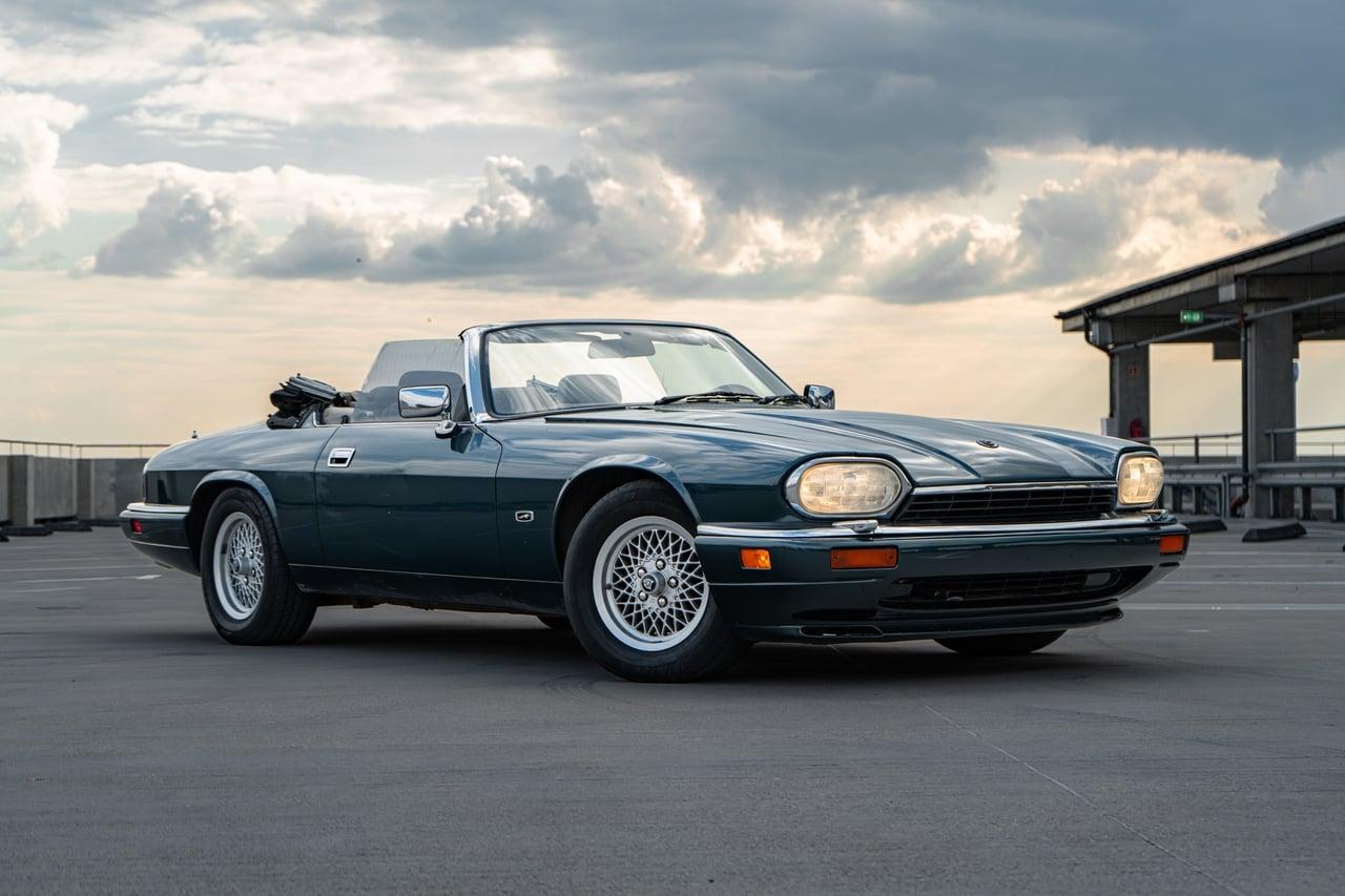 1994 Jaguar XJS 4.0 Convertible LesAnciennes.com