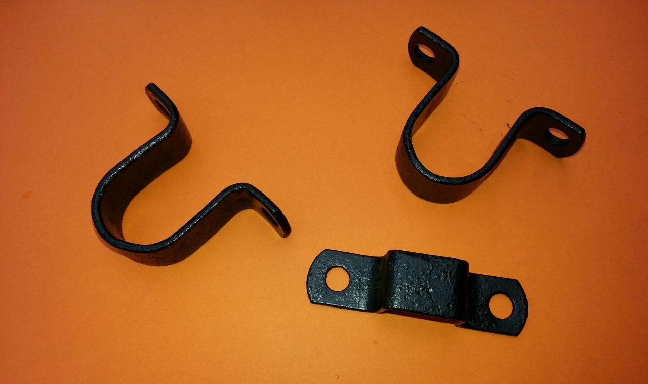 FIAT 1100 A B E supports de barre stabilisatrice LesAnciennes.com