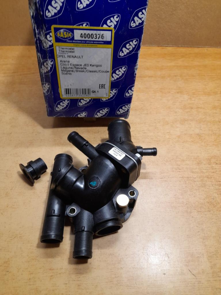 Thermostat Renault Clio II Kangoo Laguna LesAnciennes.com