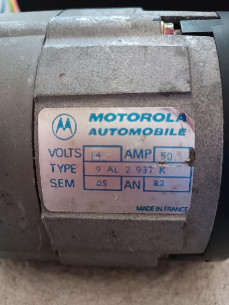 RENAULT 20 (R20) LesAnciennes.com