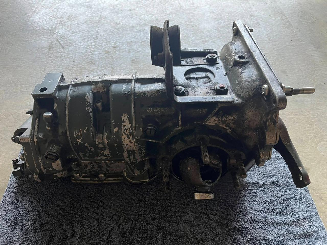 Boite de vitesse RENAULT Dauphine LesAnciennes.com