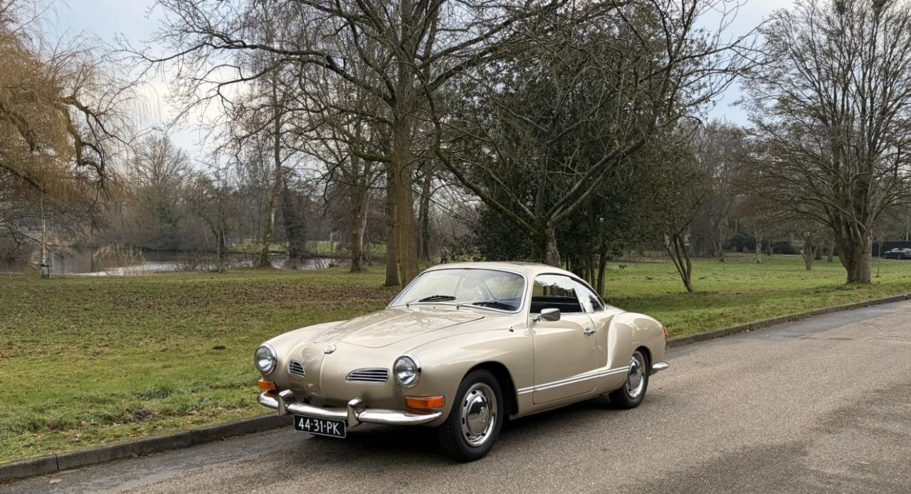 VOLKSWAGEN Karmann Ghia Restauré tres bon. - 1971 LesAnciennes.com