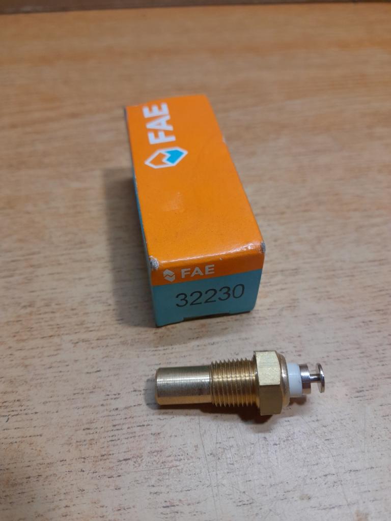 Sonde température eau Opel corsa kadett Saab 9-3 LesAnciennes.com