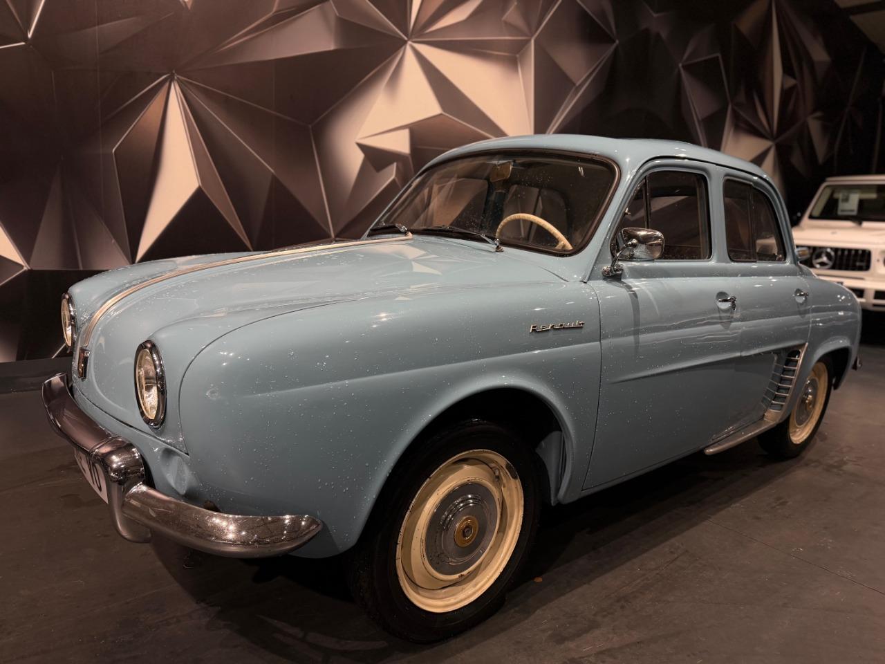 RENAULT Dauphine - 1960 LesAnciennes.com