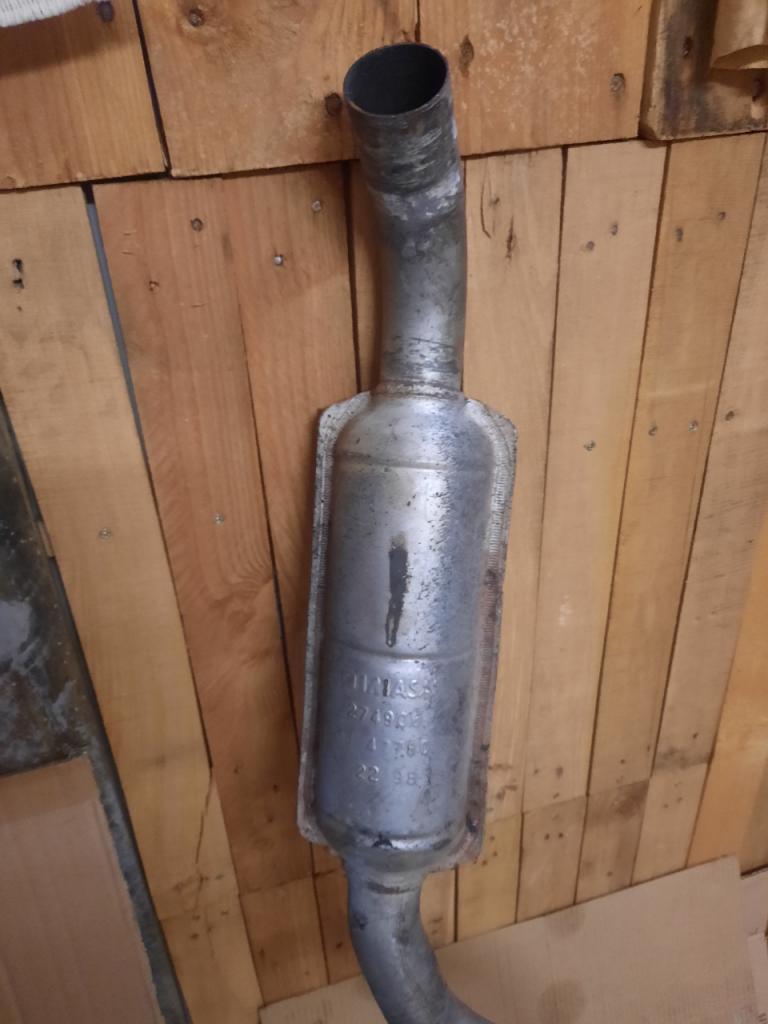 Silencieux pot d’échappement FIAT 124 Coupé LesAnciennes.com