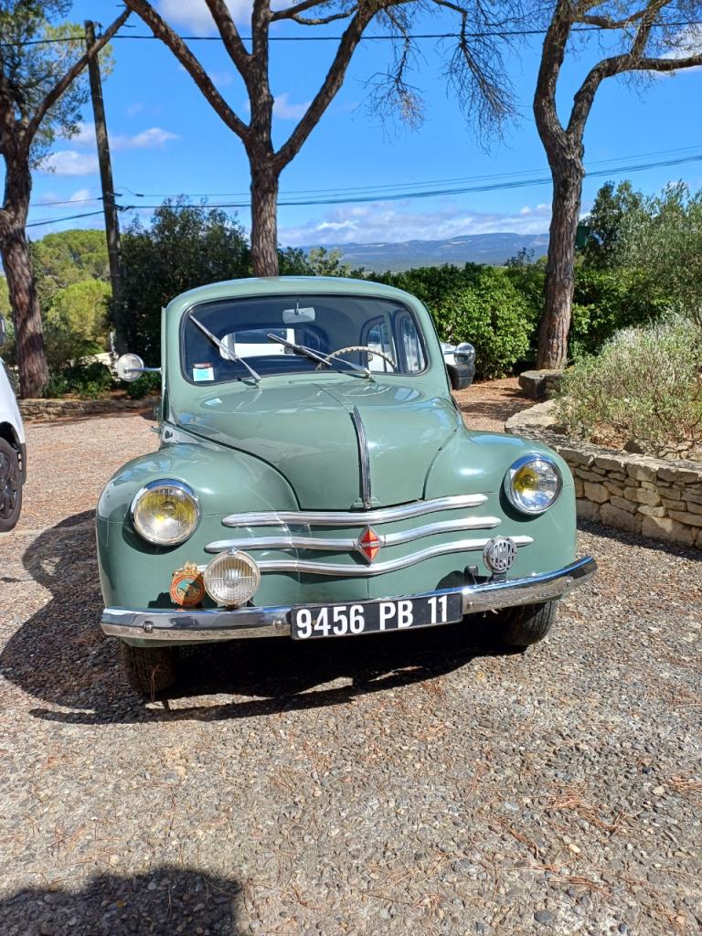RENAULT 4 CV - 1955 LesAnciennes.com