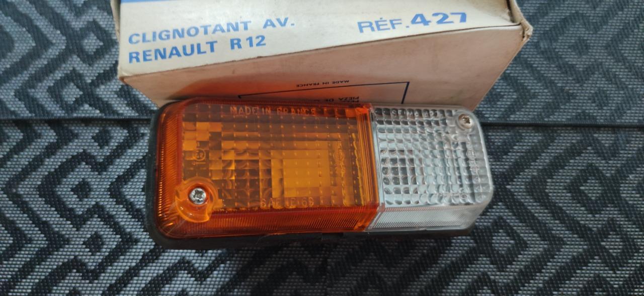 Clignotant droit ALPINE RENAULT A310 LesAnciennes.com