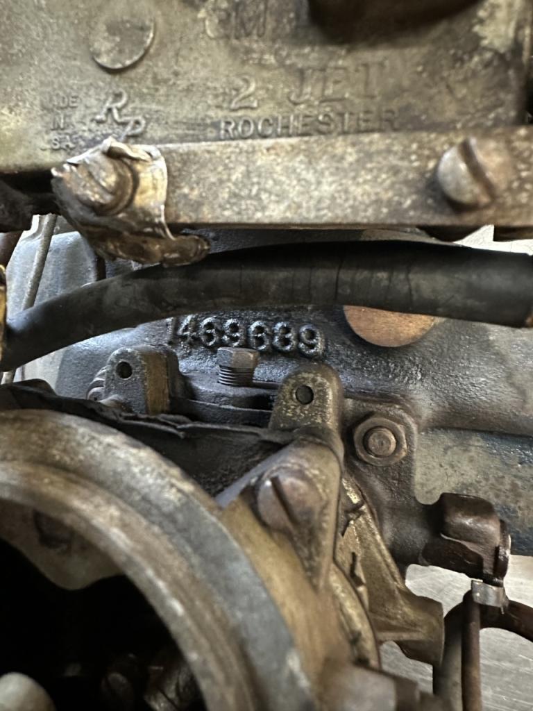 Pipe admission CADILLAC ancien LesAnciennes.com