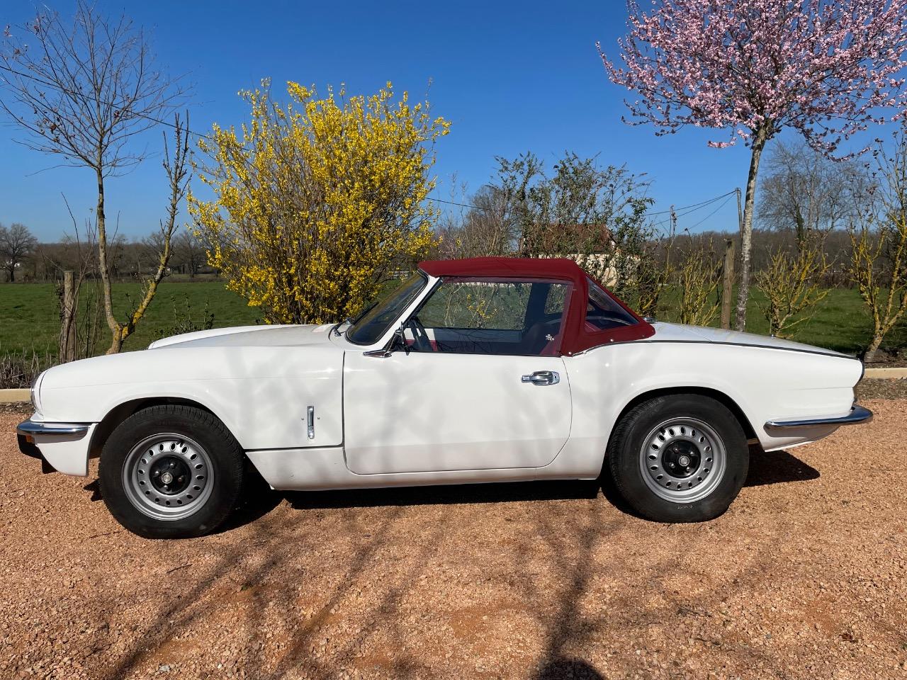 TRIUMPH 1500 Spitfire - 1976 LesAnciennes.com