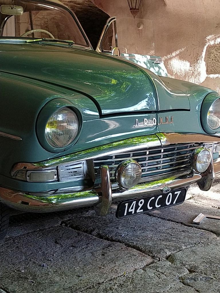 Pare choc SIMCA Aronde Aronde 1300 LesAnciennes.com