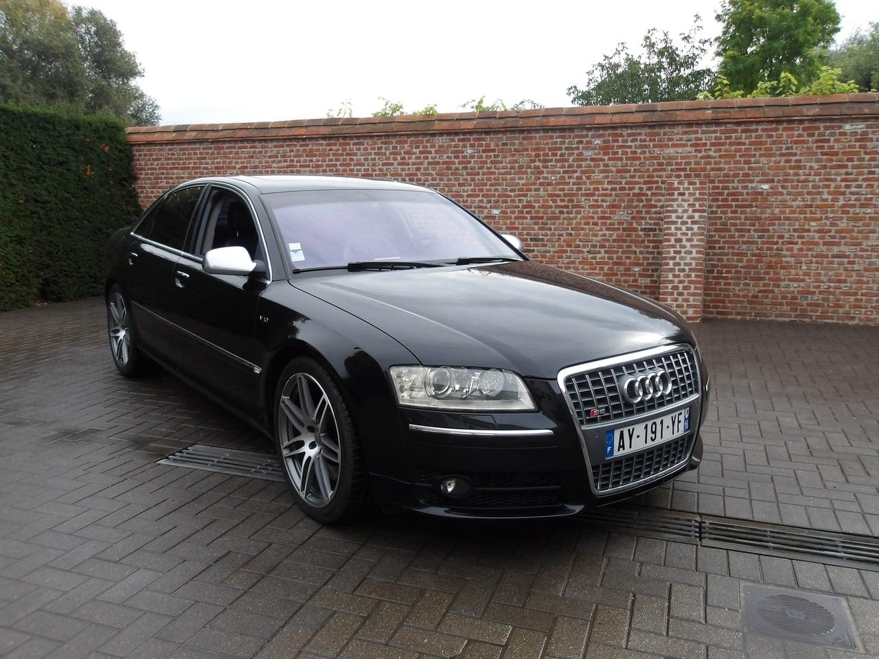 2007 Audi S8 V10 D3 LesAnciennes.com