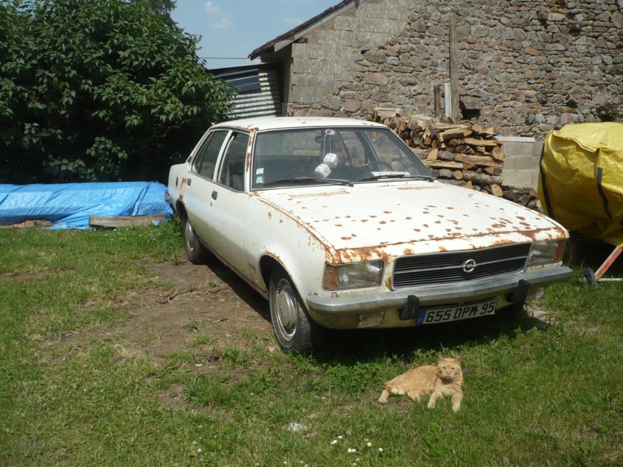 OPEL Rekord D 1900 LS - 1972 LesAnciennes.com