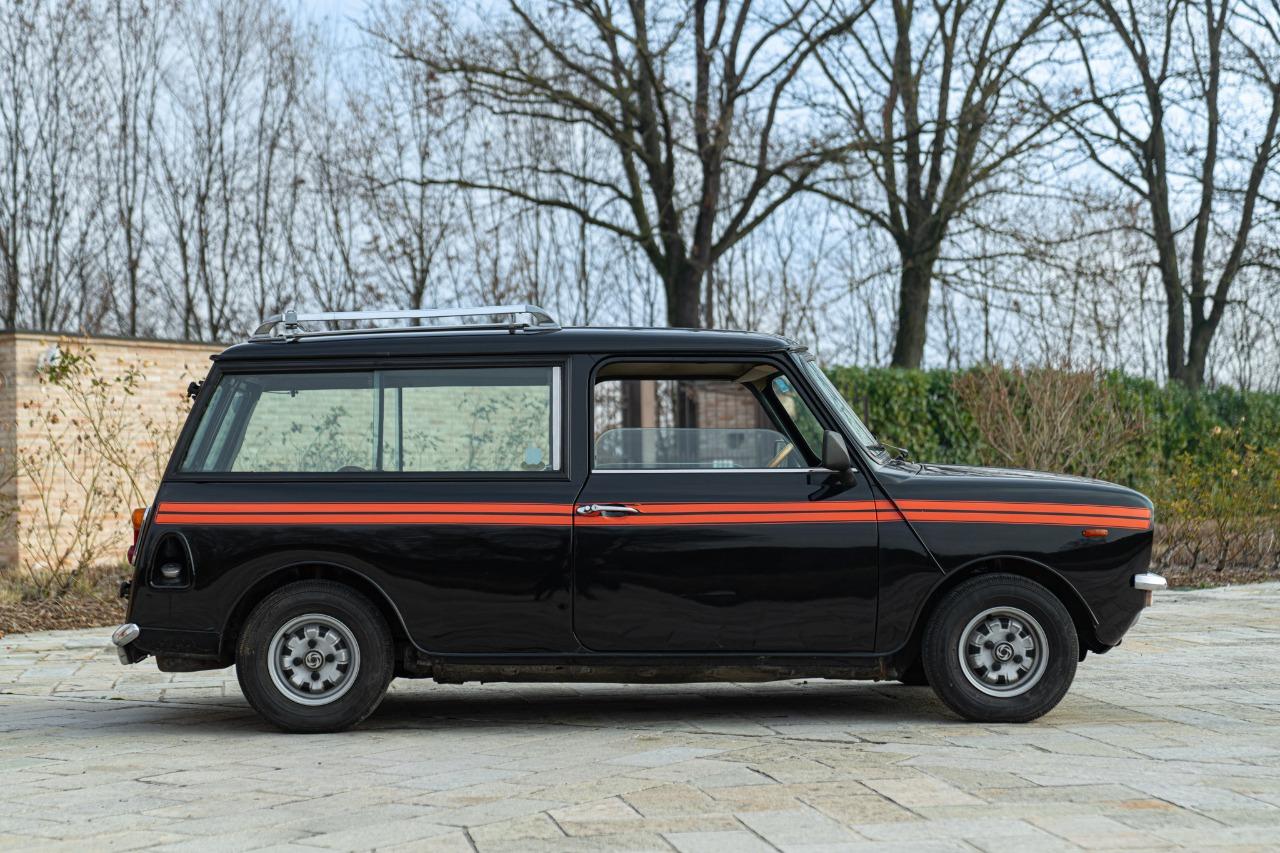 AUSTIN Mini CLUBMAN ESTATE 1000 - 1981 LesAnciennes.com