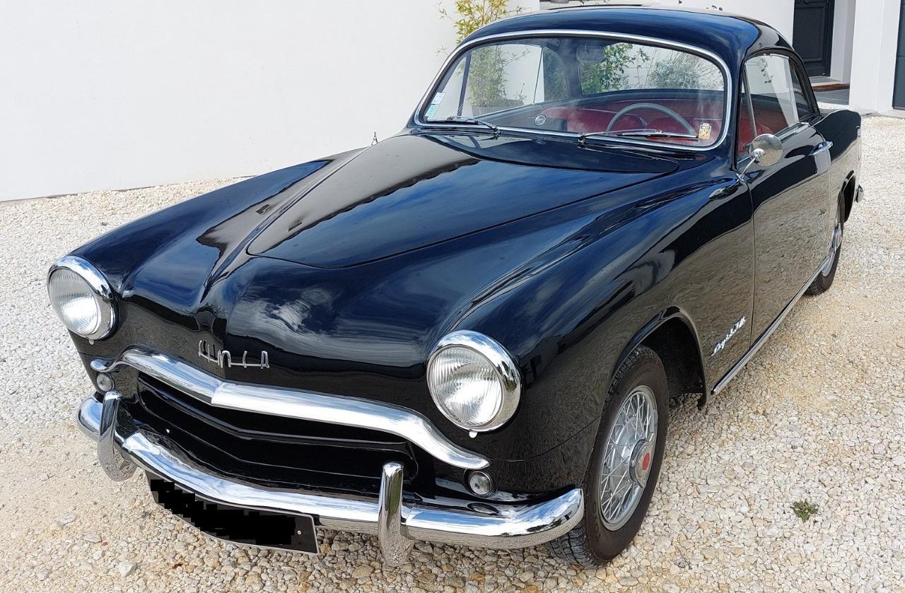 SIMCA Coupé de Ville - 1956 LesAnciennes.com