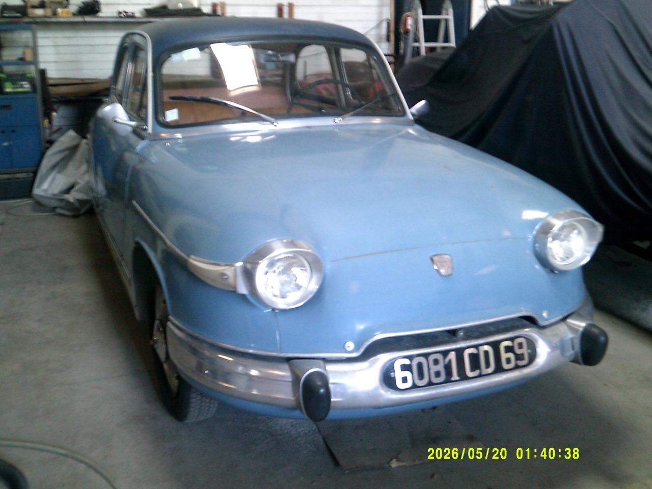 PANHARD L6 - 1964 LesAnciennes.com