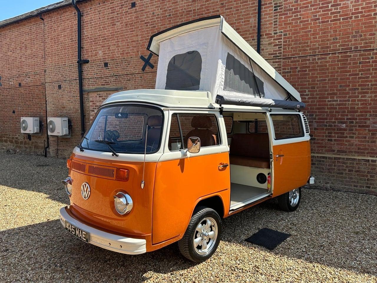 1974 Volkswagen Type 2 Bay Window Camper LesAnciennes.com