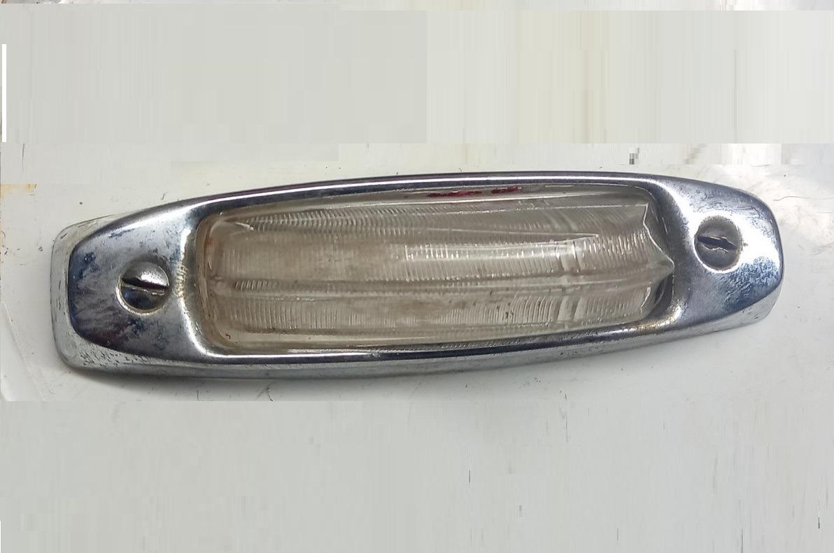 PIÈCES Veilleuse ou feu position LesAnciennes.com