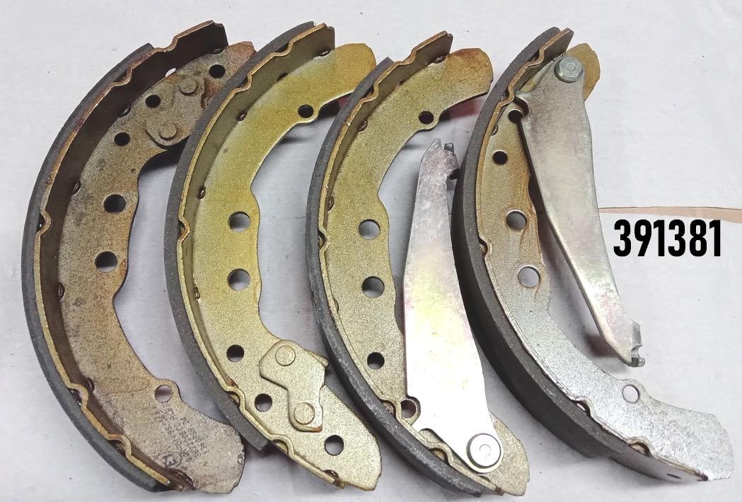 Kit freins AR AUDI 80/100, vw, seat LesAnciennes.com