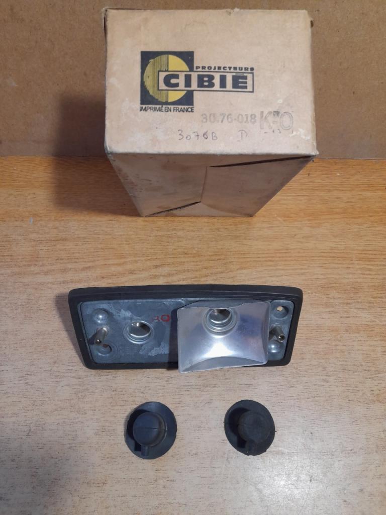 Platine clignotant veilleuse Renaut 16 LesAnciennes.com