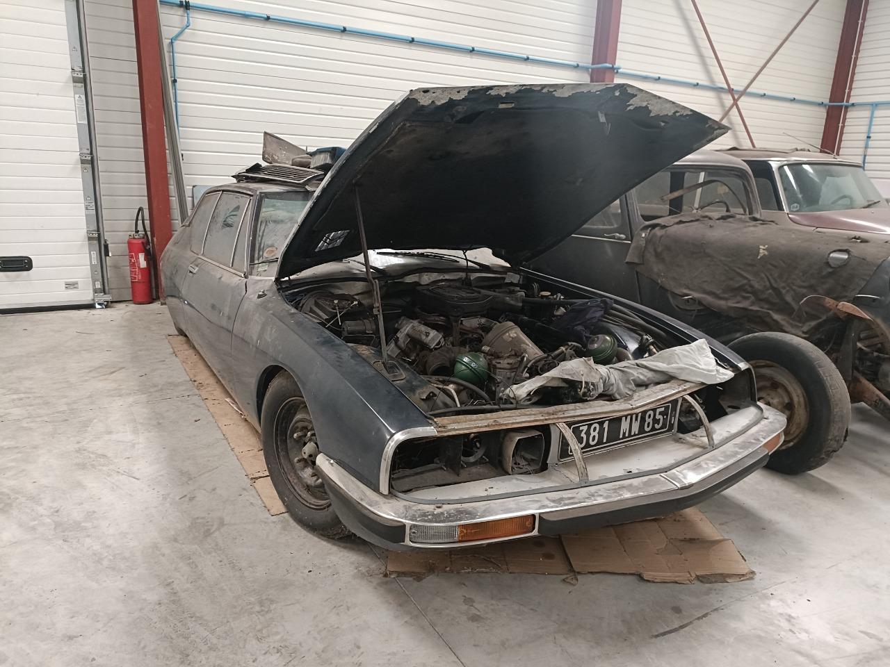 CITROEN SM - 1972 LesAnciennes.com