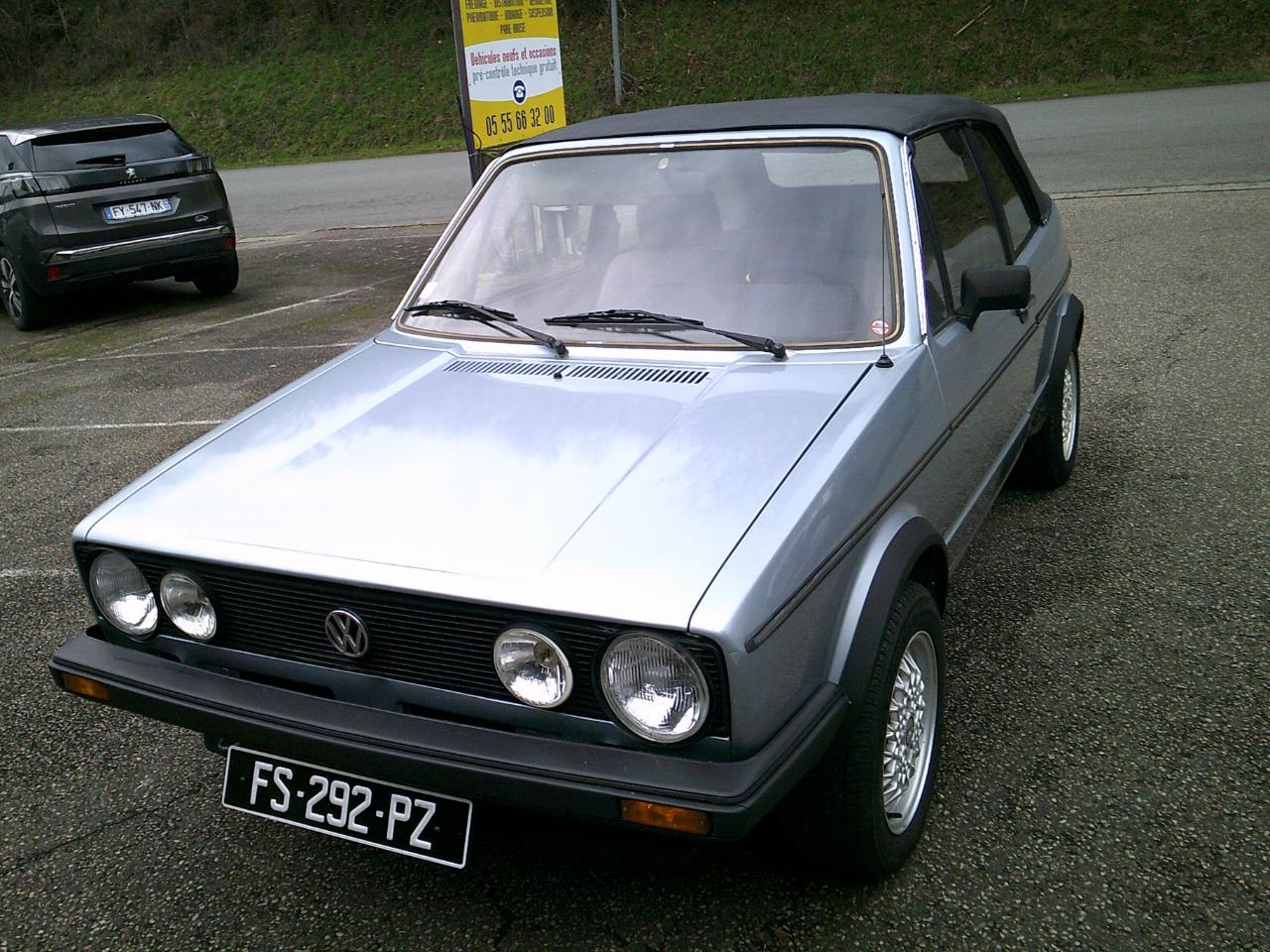 VOLKSWAGEN Golf CABRIOLET - 1982 LesAnciennes.com