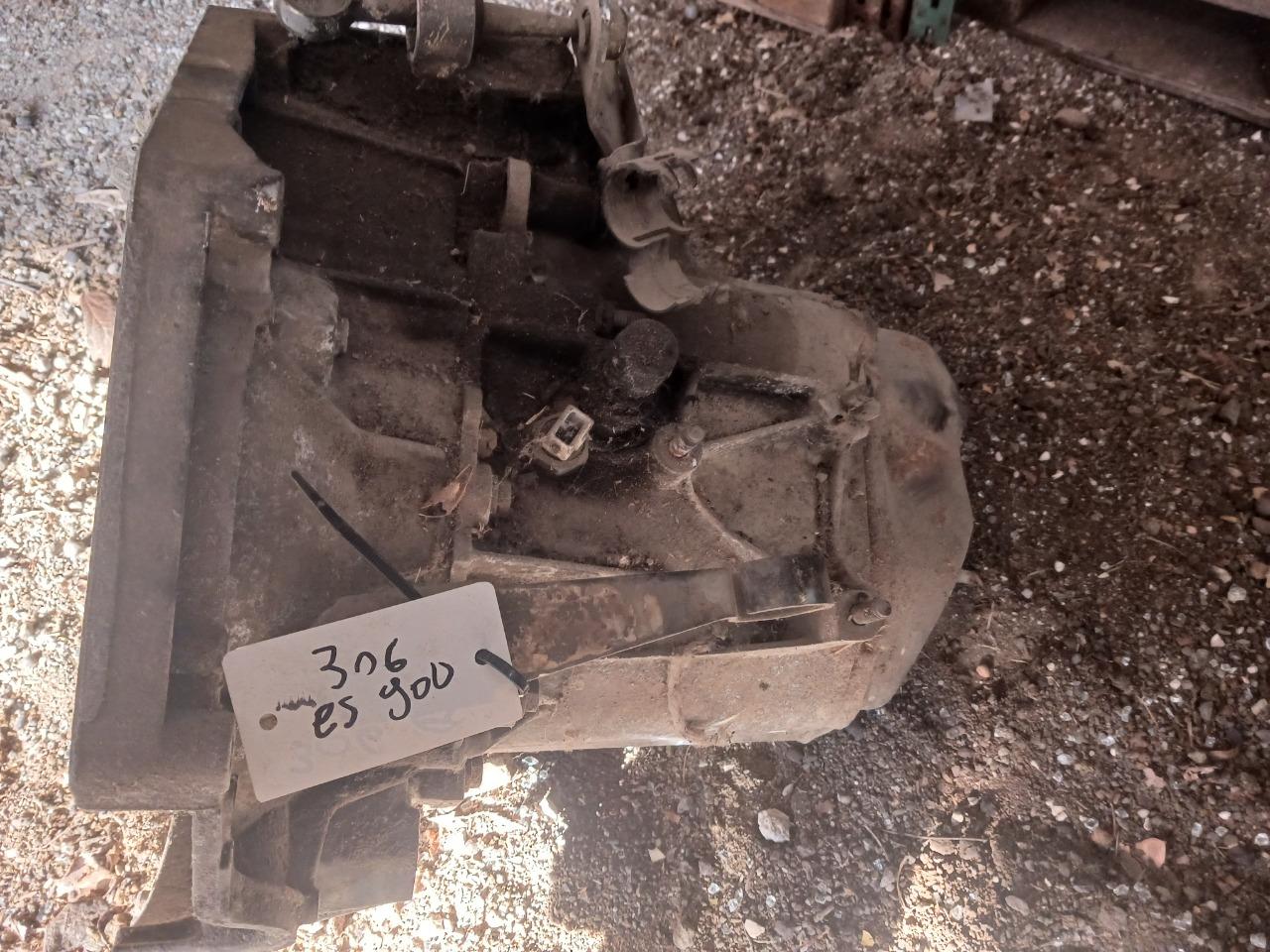 Boite de vitesse PEUGEOT 309 5 PORTES LesAnciennes.com