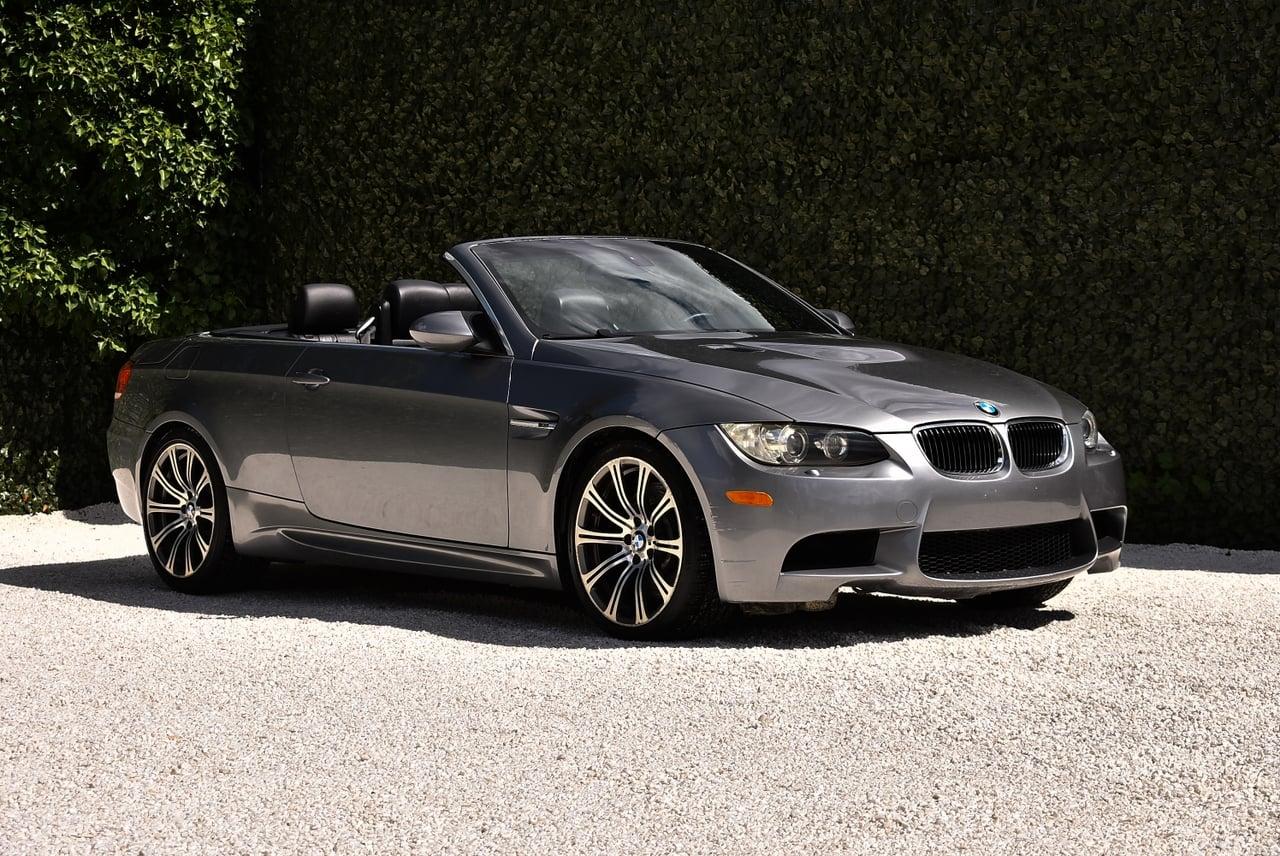 2008 BMW E93 M3 Convertible 4,0L V8 LesAnciennes.com