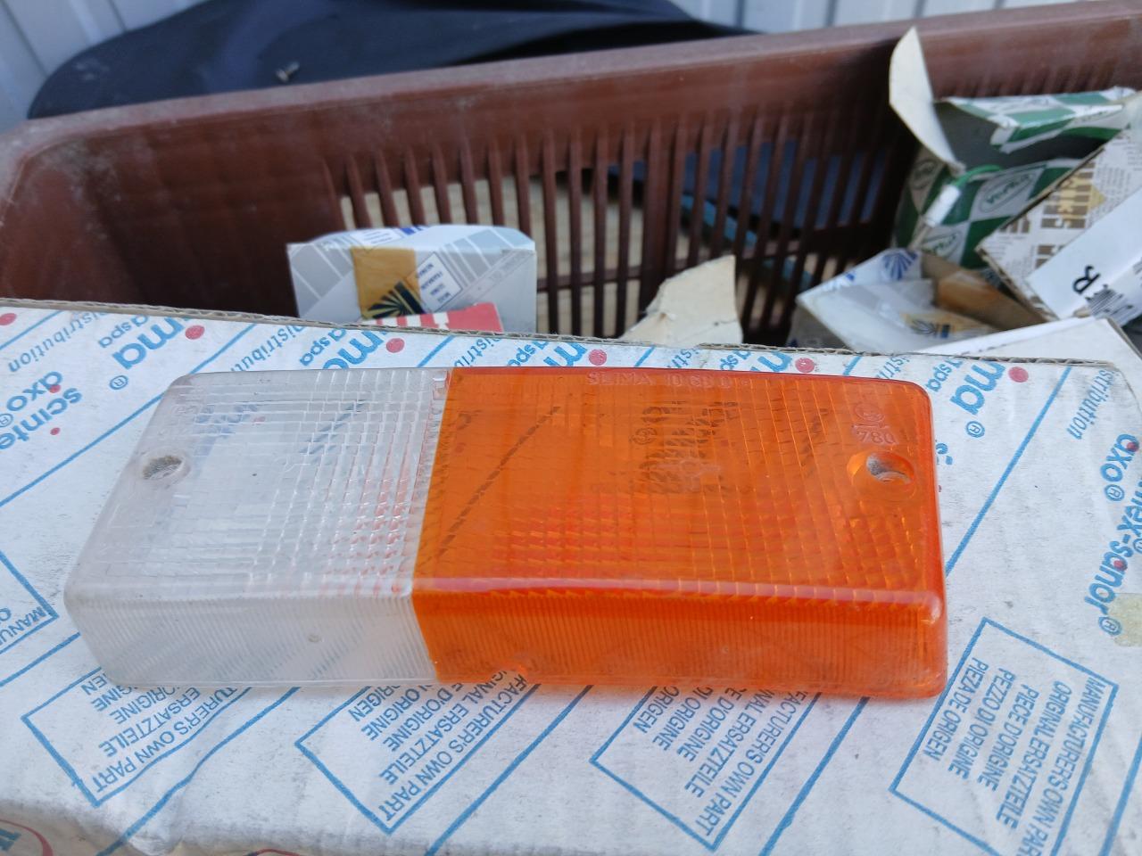 Clignotant RENAULT 5 (R5) LesAnciennes.com