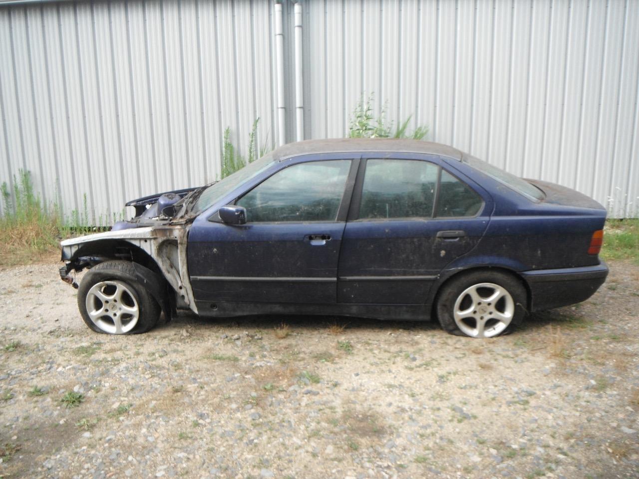 BMW 320 - 1991 LesAnciennes.com