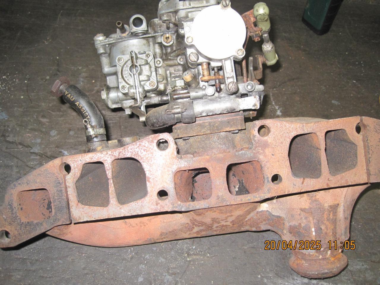 Collecteur RENAULT 21 (R21) carturateur solex LesAnciennes.com