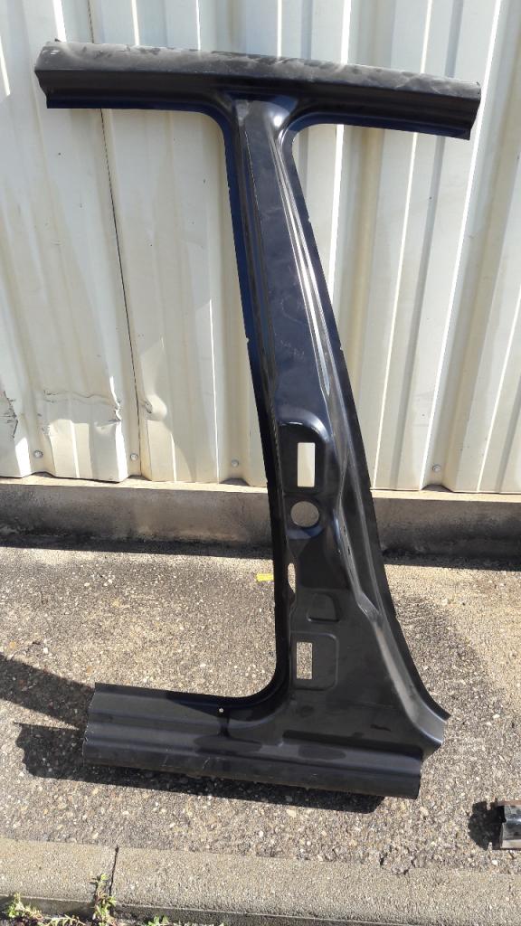 Pied de caisse ALFA ROMEO 166 LesAnciennes.com