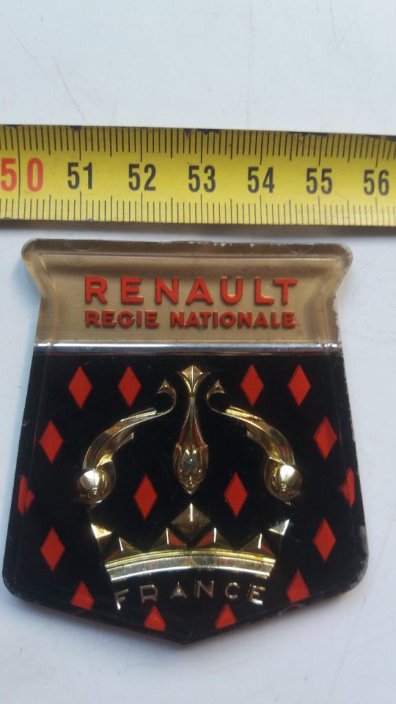 Insigne RENAULT ancien LesAnciennes.com