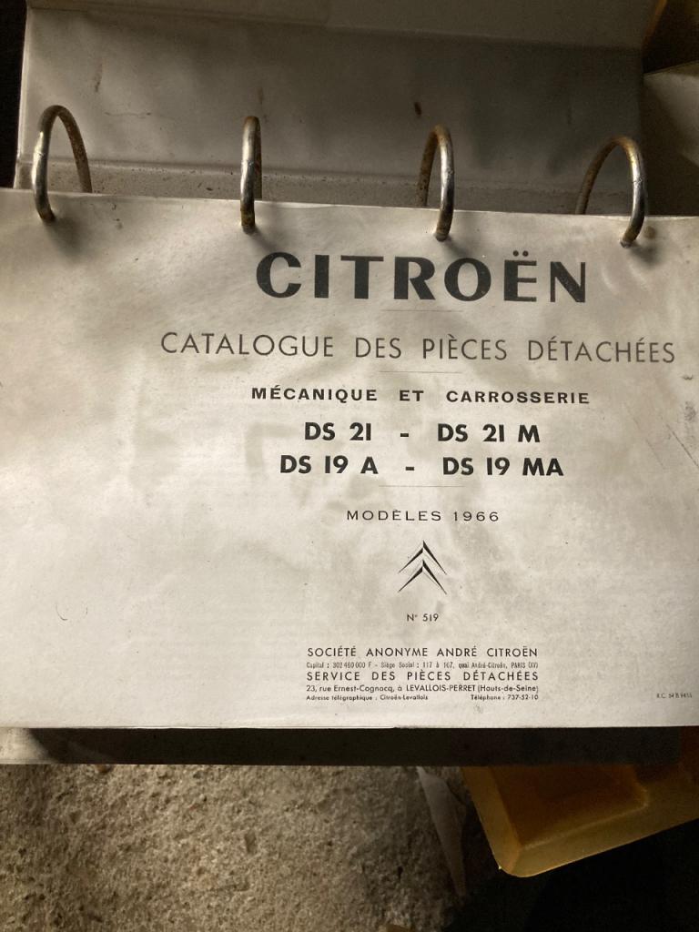 CITROEN DS catalogue pièces détachées. LesAnciennes.com