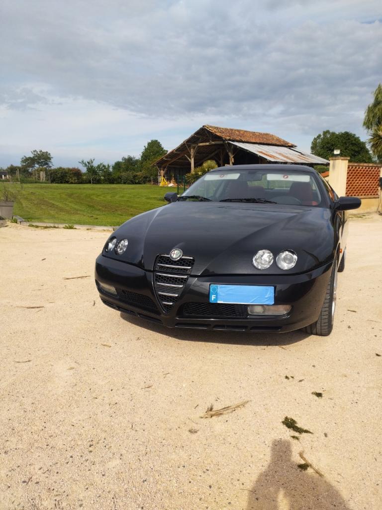 ALFA ROMEO GTV 3.2 v6 240cv - 2003 LesAnciennes.com