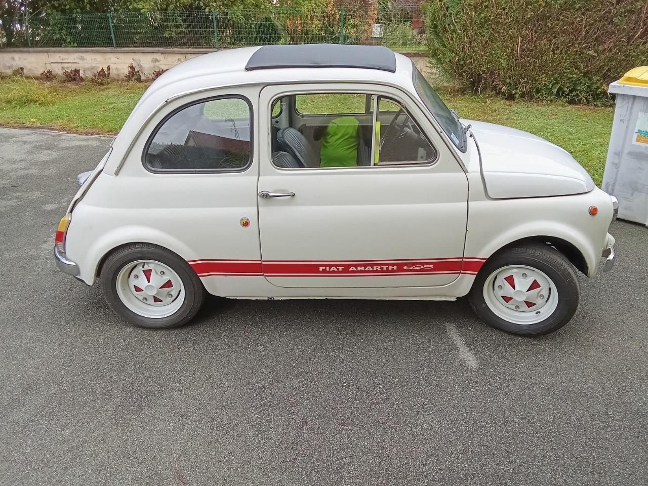 FIAT 500 F - 1967 LesAnciennes.com