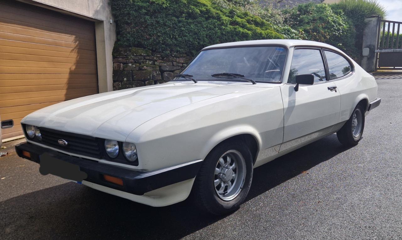 FORD Capri 1.6 S - 1983 LesAnciennes.com