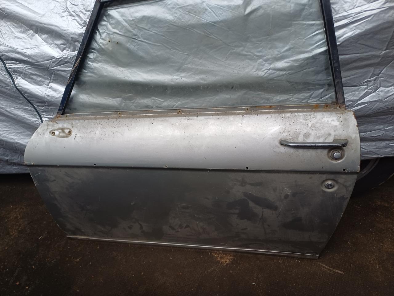 Porte PEUGEOT 304 Coupé LesAnciennes.com