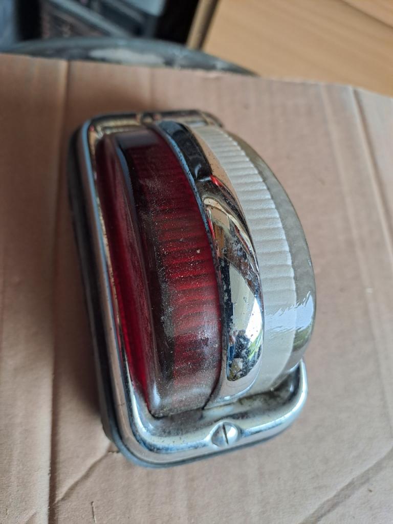 Feux BERLIET Divers LesAnciennes.com