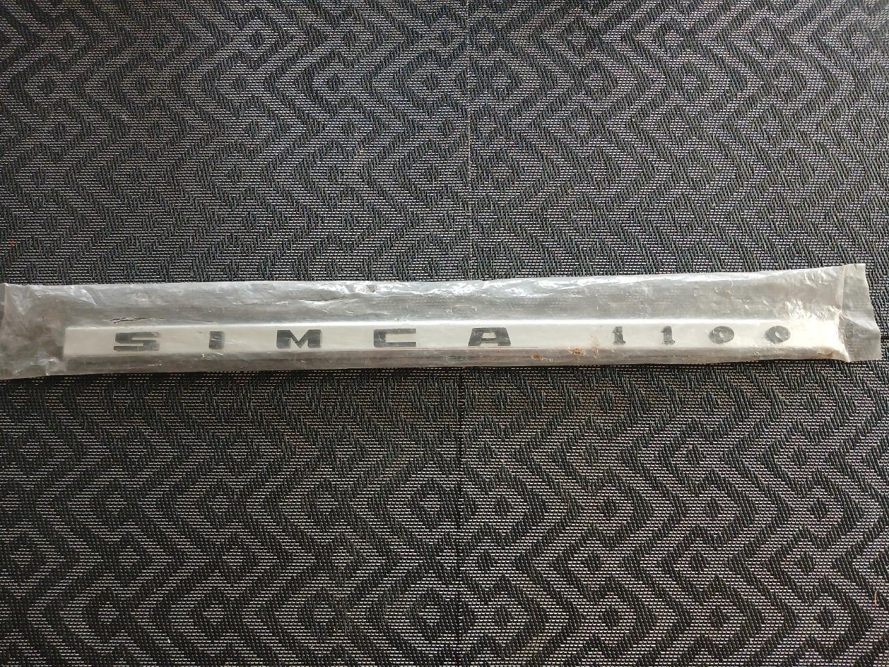 Monogramme SIMCA 1100 1 er modèle LesAnciennes.com