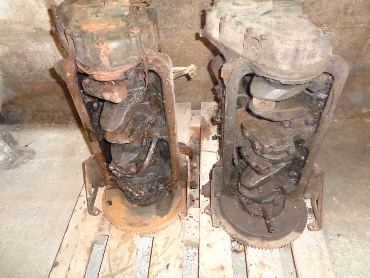2 Blocs moteur CITROEN Traction 11 B LesAnciennes.com