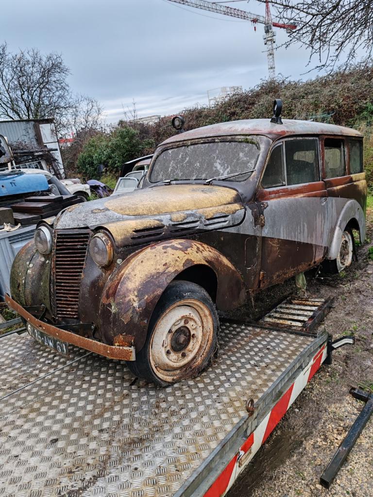 Pièces RENAULT Juvaquatre Dauphinoise LesAnciennes.com