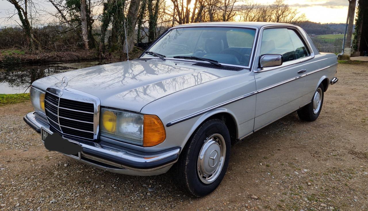 MERCEDES 230 C C123 - 1978 LesAnciennes.com