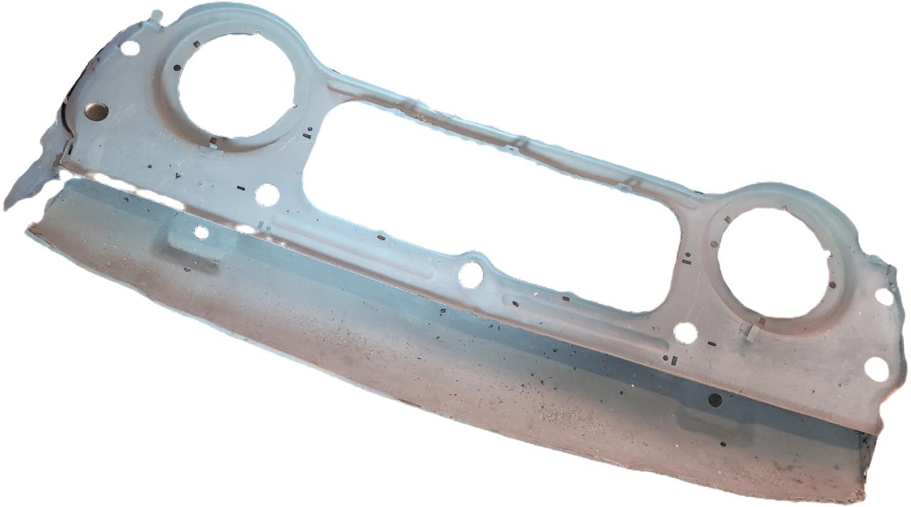 MASQUE AVANT TRIUMPH TR5 TR4 TR250 LesAnciennes.com