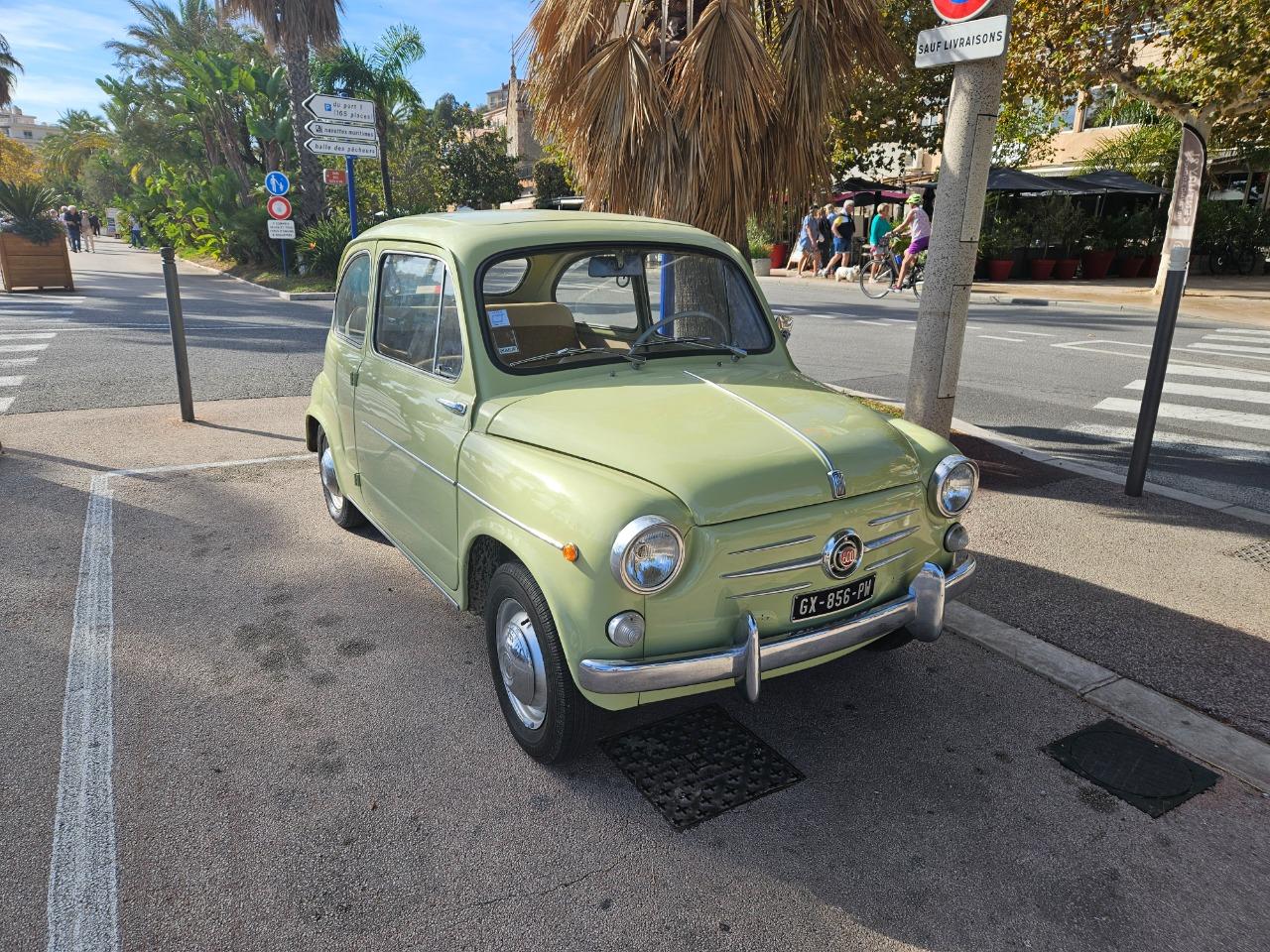 FIAT 600 - 1964 LesAnciennes.com