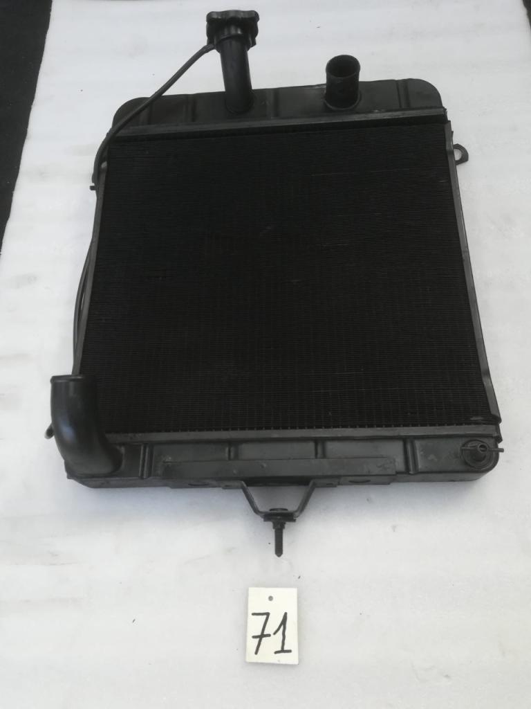 Radiateur pour Fiat 1100 LesAnciennes.com
